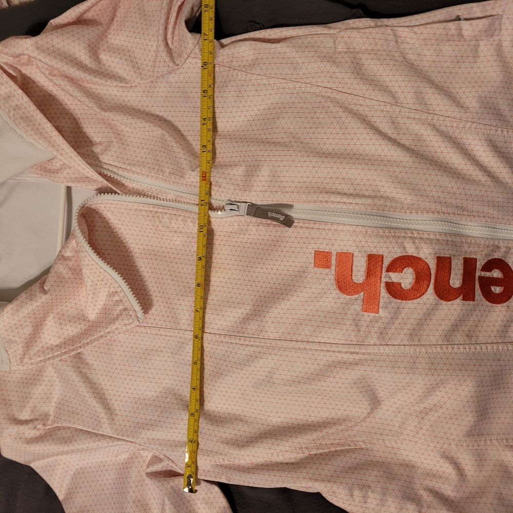 Bench Jacket - Picture 5 of 6